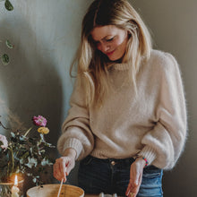 Last inn bildet i Galleri-visningsprogrammet, Marys Pullover // de